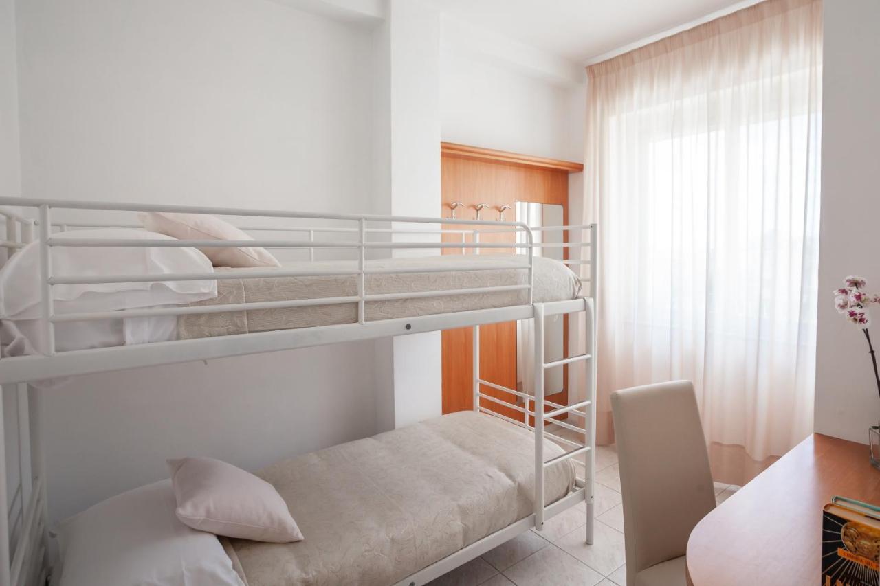Hotel Viola Gaeta Eksteriør bilde