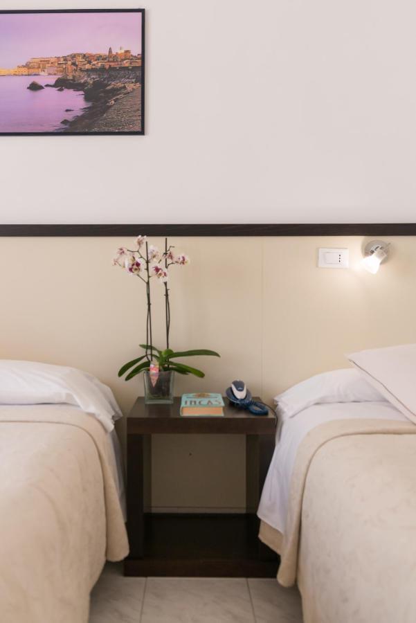 Hotel Viola Gaeta Eksteriør bilde