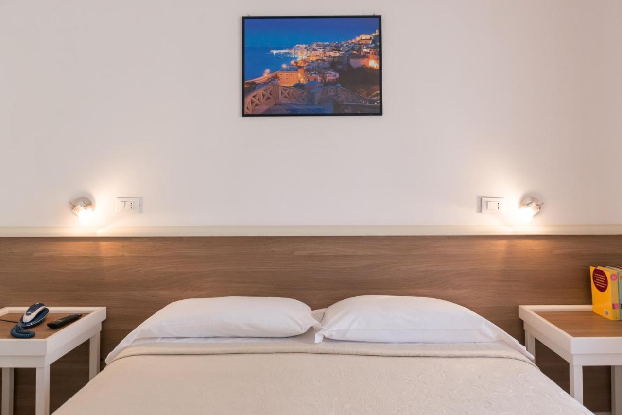 Hotel Viola Gaeta Eksteriør bilde