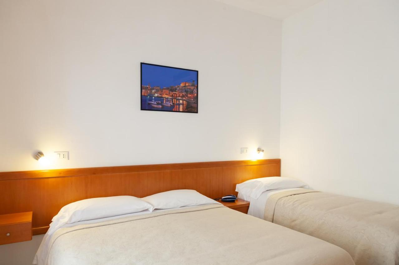 Hotel Viola Gaeta Eksteriør bilde