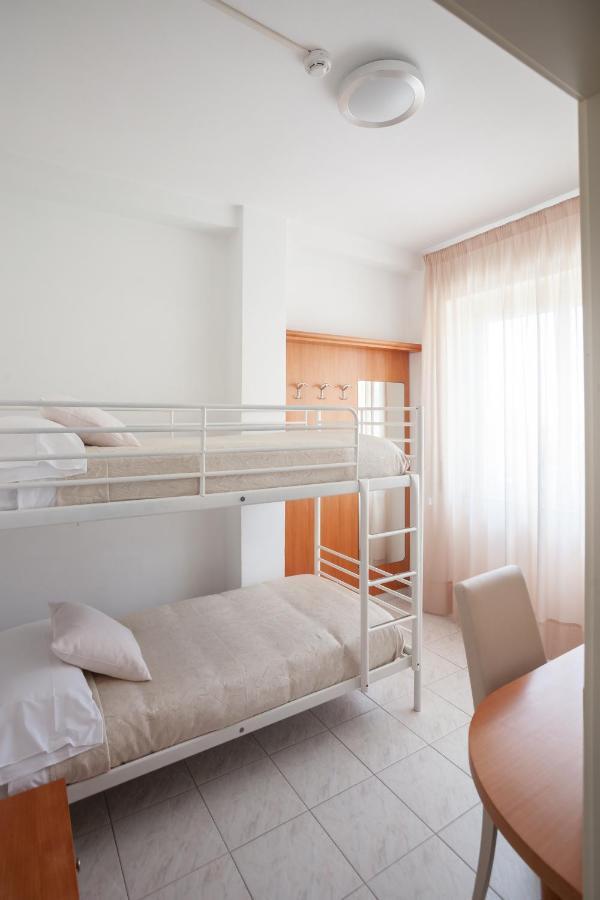Hotel Viola Gaeta Eksteriør bilde