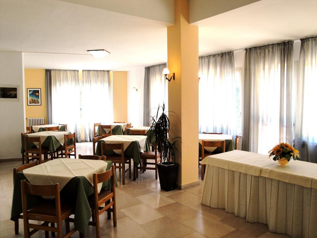 Hotel Viola Gaeta Eksteriør bilde